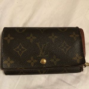 Authentic Louis Vuitton Wallet